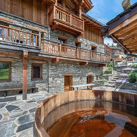 Chalet De Prestige Au Coeur De Martin De Belleville Avec Sauna Et Bain Nordique - Fr-1-570-38 *